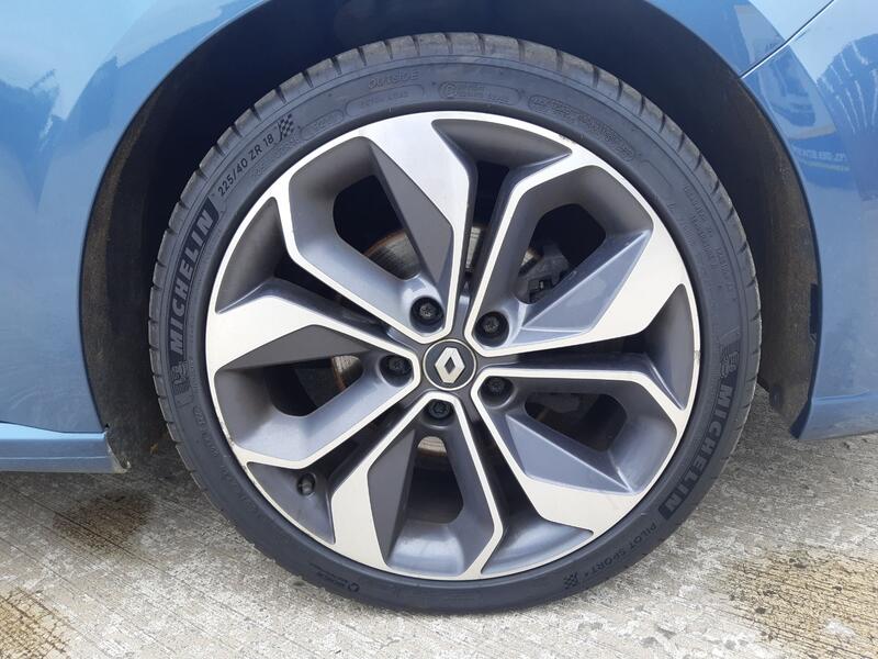 RENAULT MEGANE