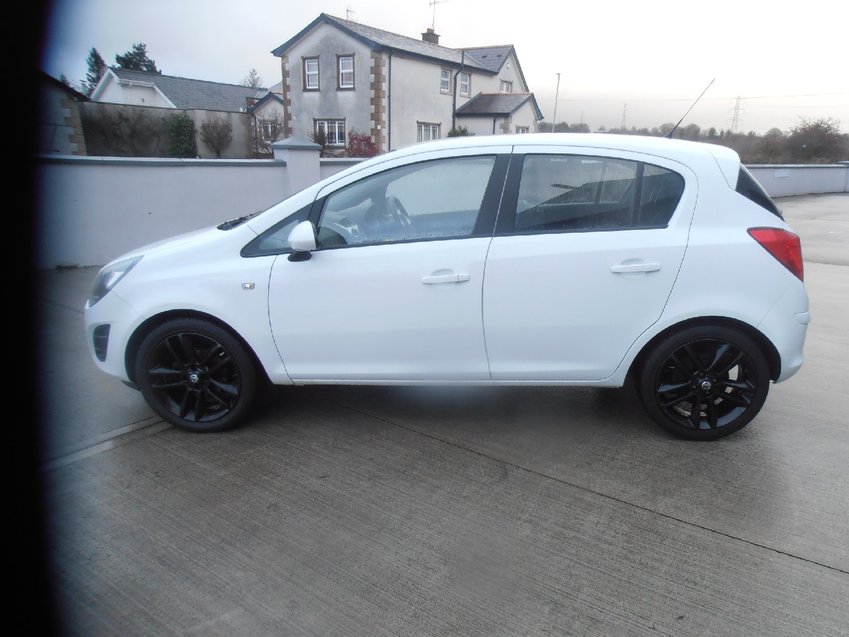 VAUXHALL CORSA