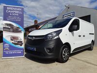 VAUXHALL VIVARO