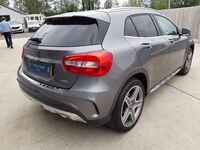 MERCEDES-BENZ GLA CLASS