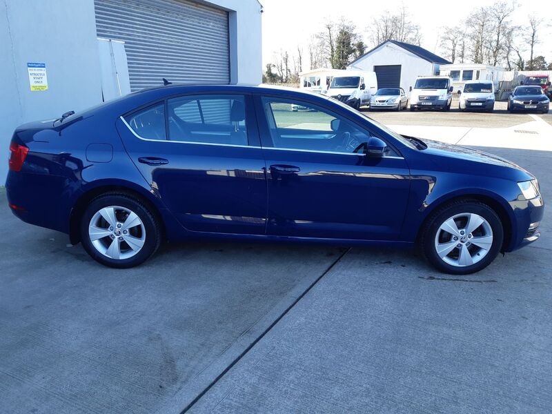 SKODA OCTAVIA