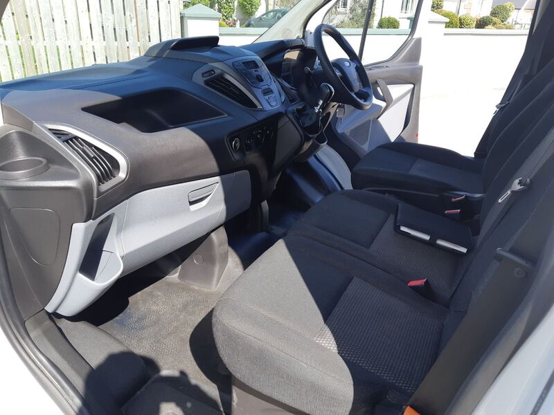 FORD TRANSIT CUSTOM