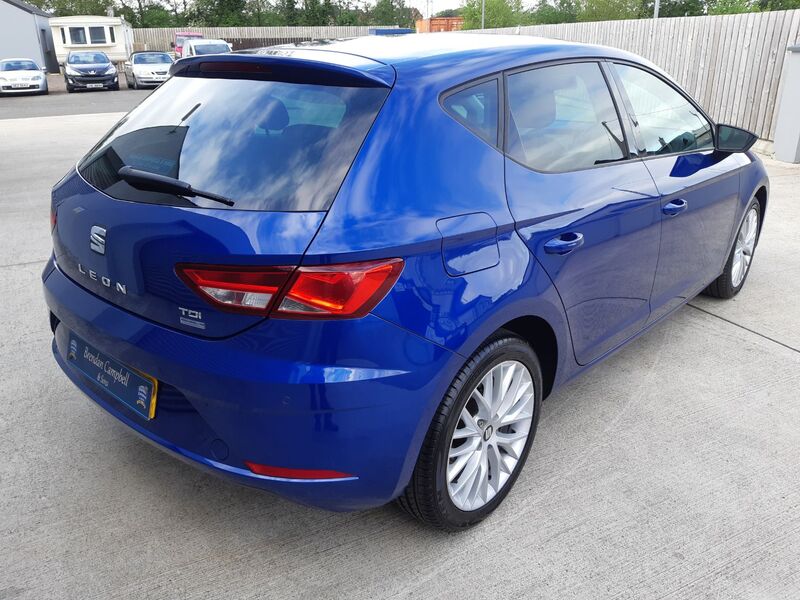 SEAT LEON