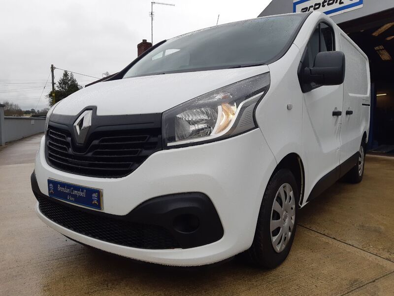 RENAULT TRAFIC