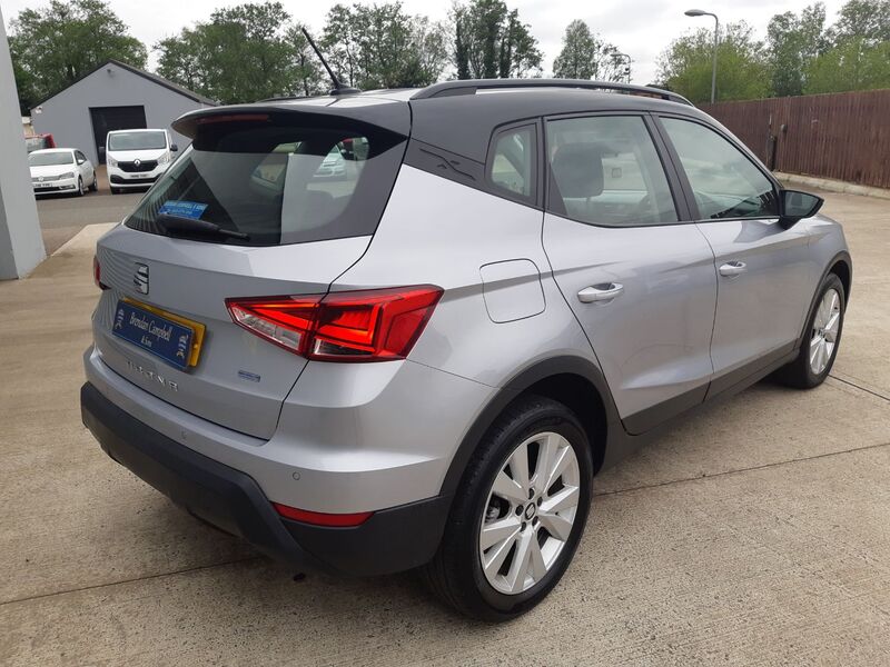 SEAT ARONA