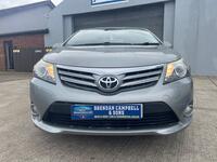 TOYOTA AVENSIS