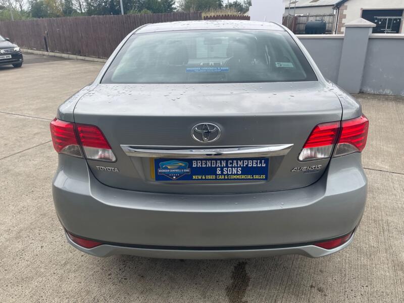 TOYOTA AVENSIS