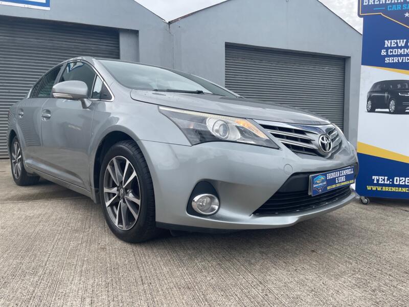 TOYOTA AVENSIS