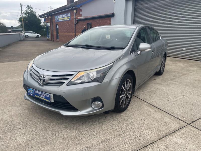 TOYOTA AVENSIS